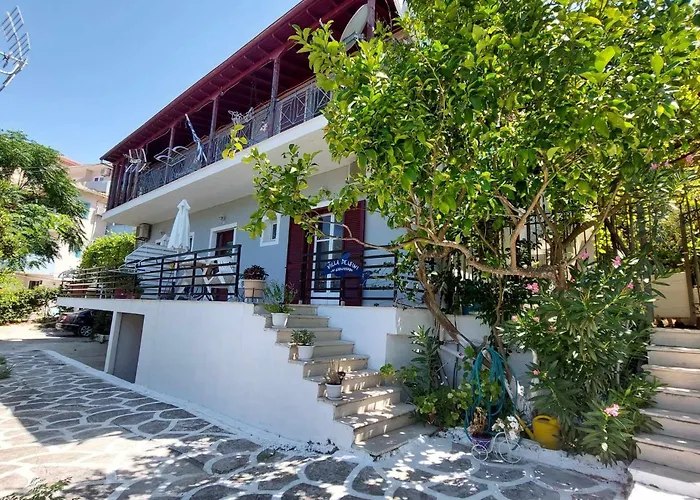 Delfini Bay Retreat